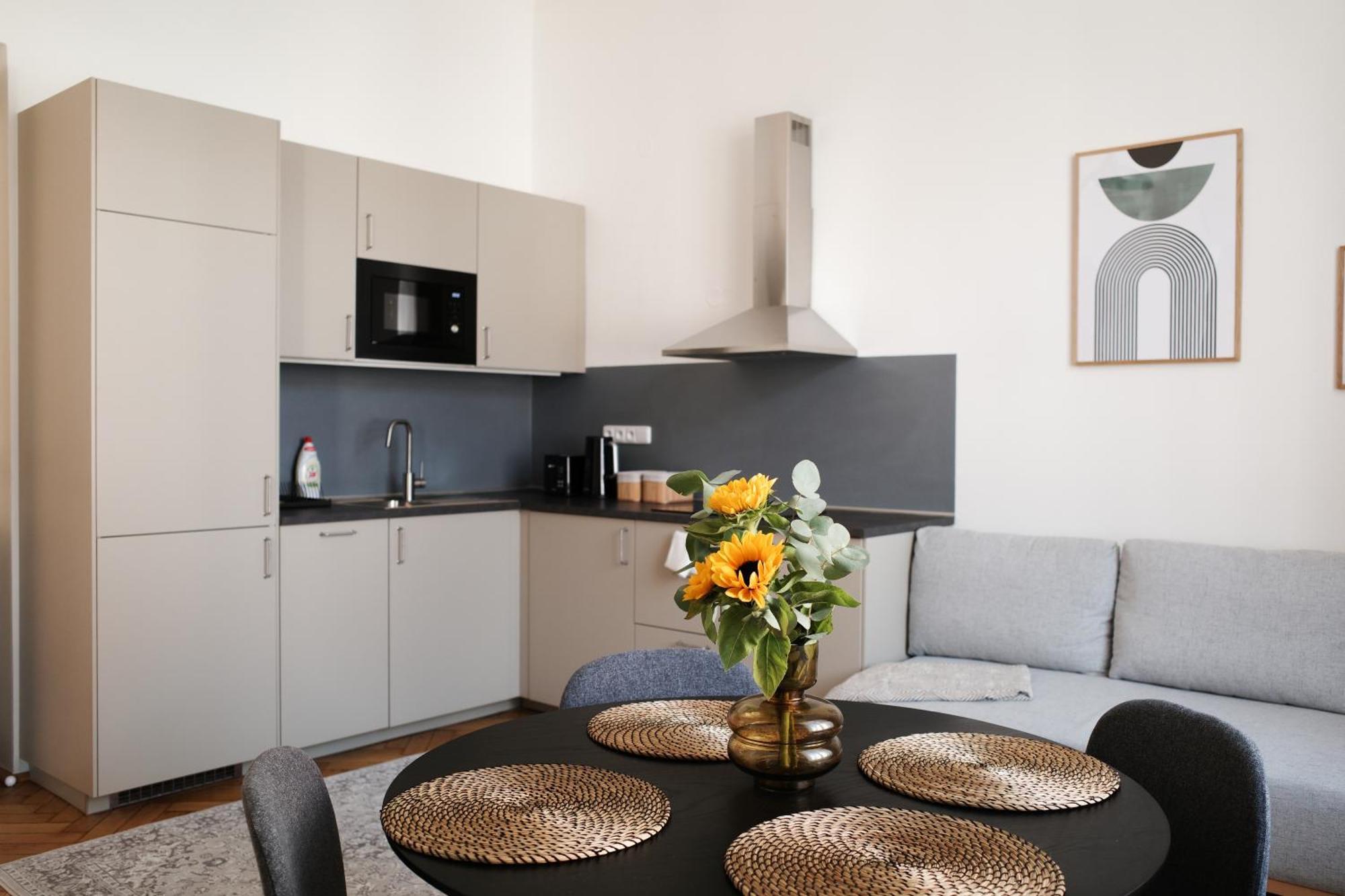 פראג Apartment Dusni Superior מראה חיצוני תמונה